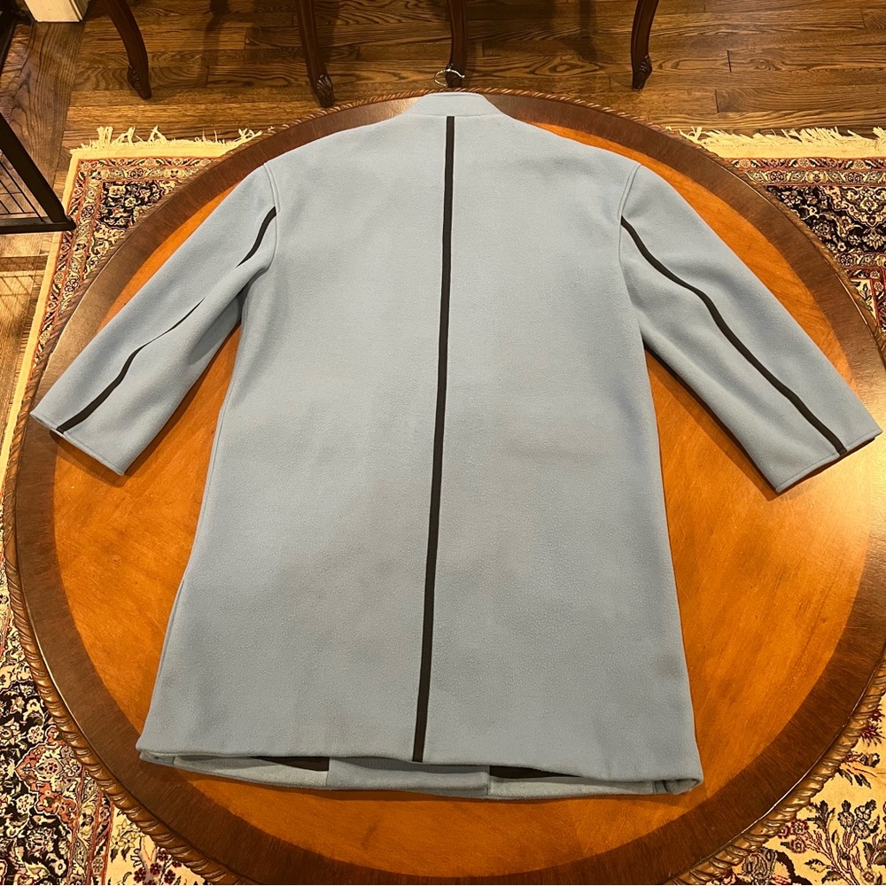 10 Crosby Derek Lam Sky Blue Cape Coat with Black Detail - Picture 5 of 16